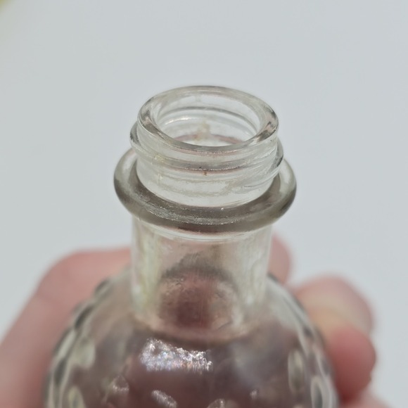 Antique Vtg Clear Hobnail Gold Leaf Poison Or Perfume Bottle Small - Picture 6 of 7